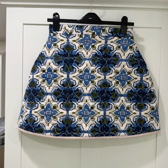 Beyond by Vera Inga Women's Skirt in Wildflower Blue - Picture 1 of 6